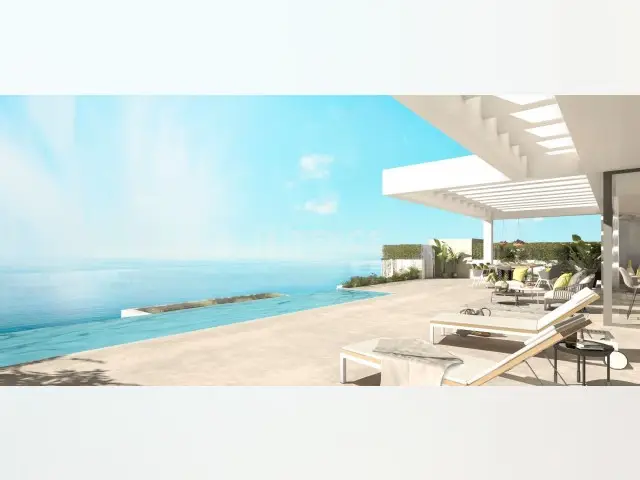 Chalets de Lujo con Piscina y Vistas al Mar en Granada