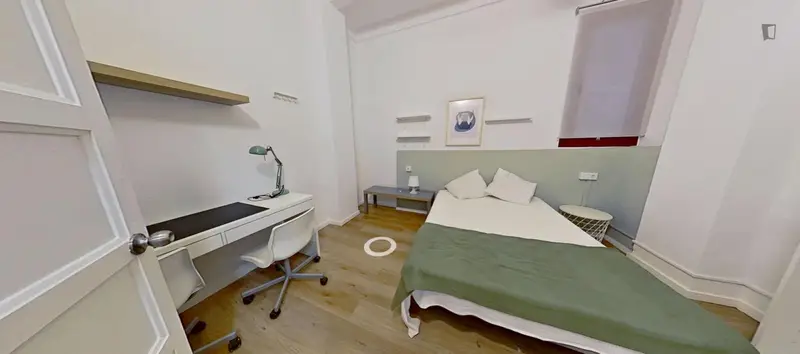 Habitacion amueblada con balcon para estudiantes y trabajadores