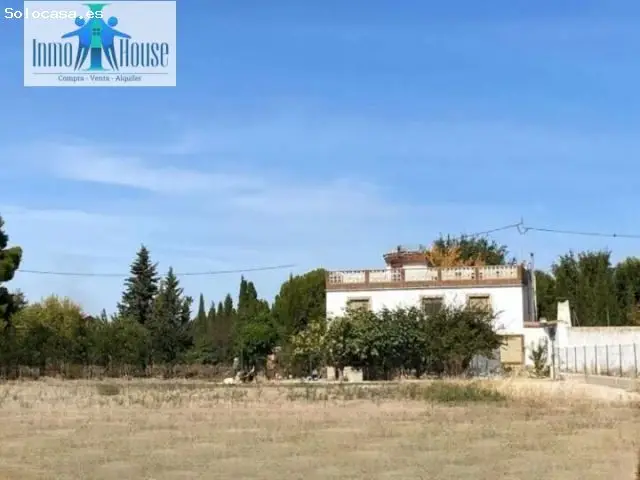 Casa con Terreno en Albacete a Reformar
