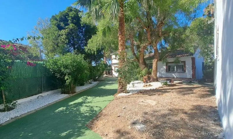 Casa de Campo en Orihuela 5 Dormitorios Jardin Piscina