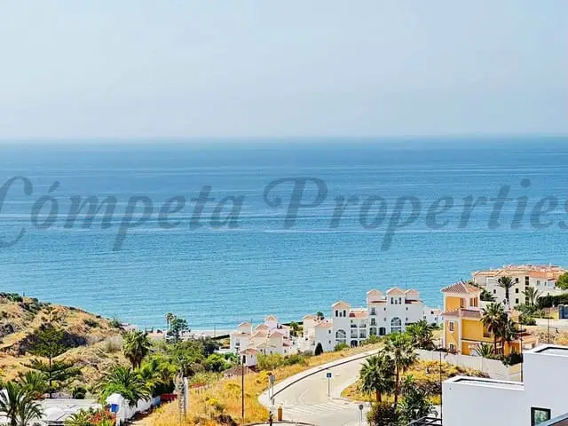 Villa de Lujo 4 Dormitorios Torrox Costa Piscina Privada