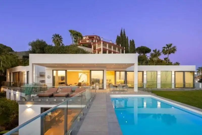 Villa de Lujo en La Quinta, Málaga
