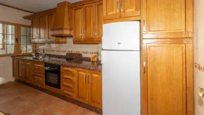 Chalet en venta 4 dormitorios 2 banos Jardin 180m2