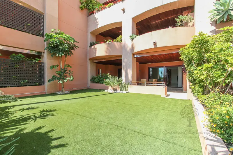 Apartamento 2 Dormitorios Lujo Puerto Banus
