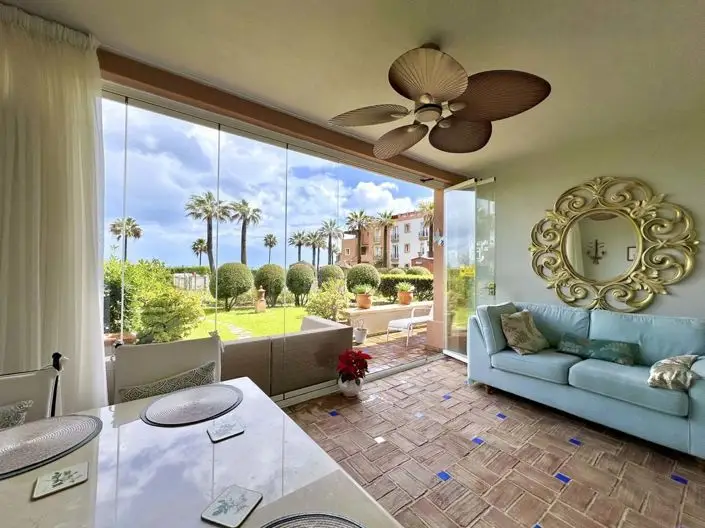 Apartamento 2 Dormitorios en Primera Linea de Playa Casares