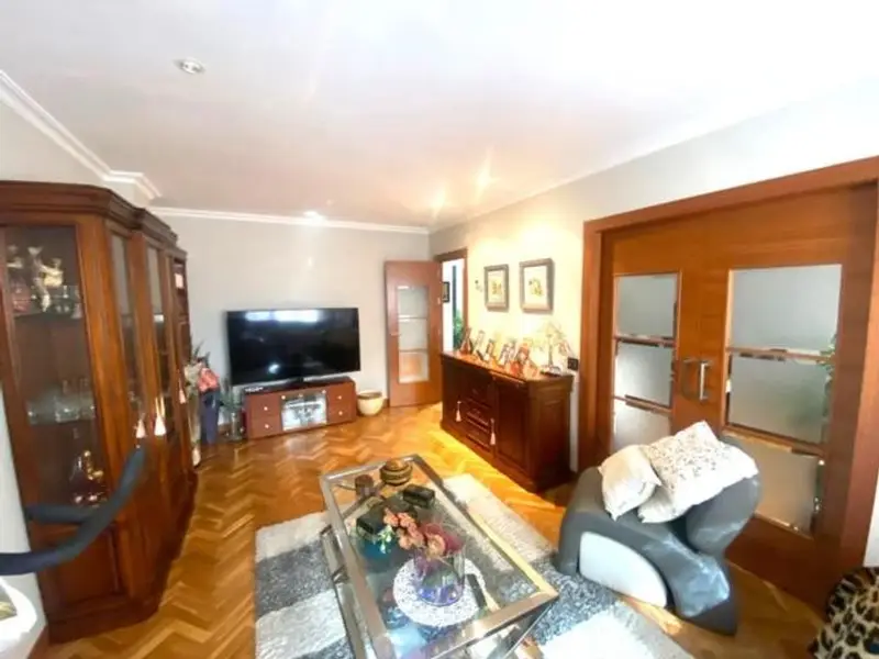 Piso en Venta Santa Ana Leon 118m2 Amueblado 2 Baños Garaje