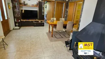 Casa en Venta Ametlla de Casserres - 3 Dormitorios - Garaje - Patio