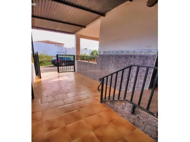 Chalet en Playa de Nules con Gran Parcela