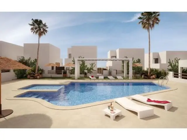 Chalets en Villamartin con Piscina y Vistas