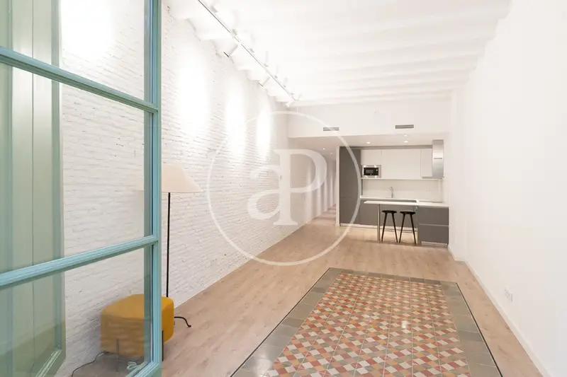 Lujo en el Gótico: Piso 143m2, 3 Dormitorios, Terraza 32m2