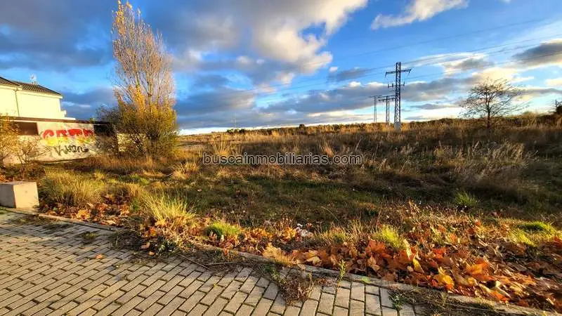Parcela Urbana en Avila 200m2 Ideal para Construir