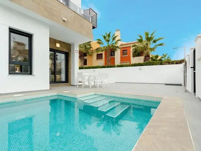 Villa de Lujo 3 Dormitorios Torrevieja