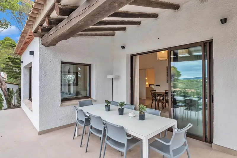 Chalet en Llafranc con vistas al mar y piscina