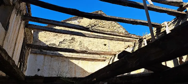 Casa Rural en Ara cerca de Jaca - Reforma Integral o Nueva Construcción