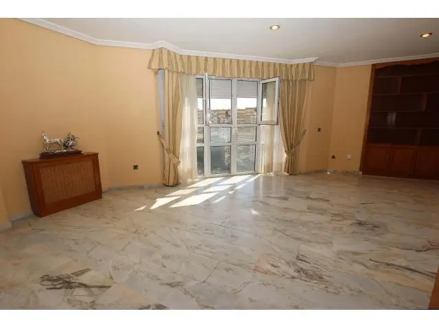 Gran Piso 187m2 Santa Marina Badajoz 5 Dorm 3 Baños Garaje Trastero