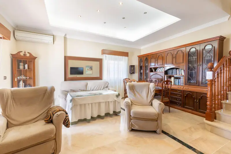 Venta Casa con calefacción en Urb el Arenal Alhendín
