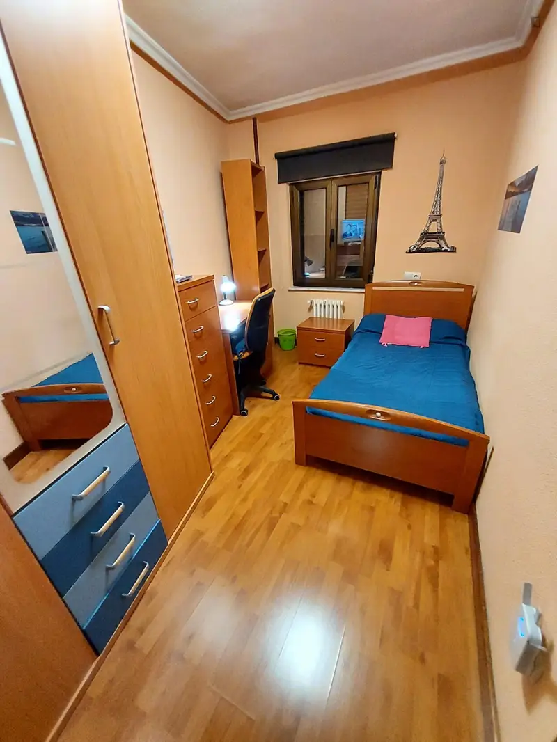Habitacion Individual Barrio Oeste Salamanca Cerca Facultades