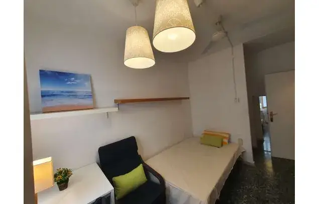 Apartamento 6 Dormitorios Les Corts Estudiantes Barcelona