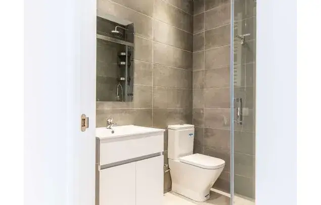 Apartamento Moderno 5 Dormitorios L Hospitalet Camp Nou