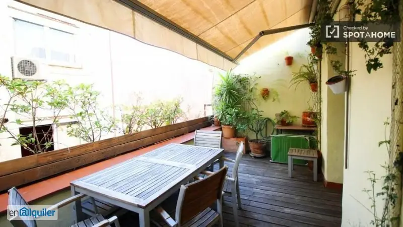 Apartamento Loft en el Raval cerca de Las Ramblas
