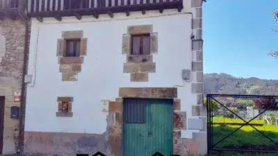 Chalet en venta para reformar en Rioseco de Guriezo