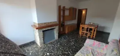 Venta Piso 3 Dormitorios 1 Baño Sin Detalles