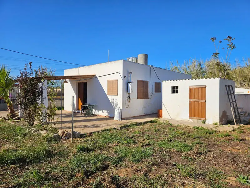 Casa en venta en Jesús Santa Eulalia 2 dormitorios con garaje y jardin
