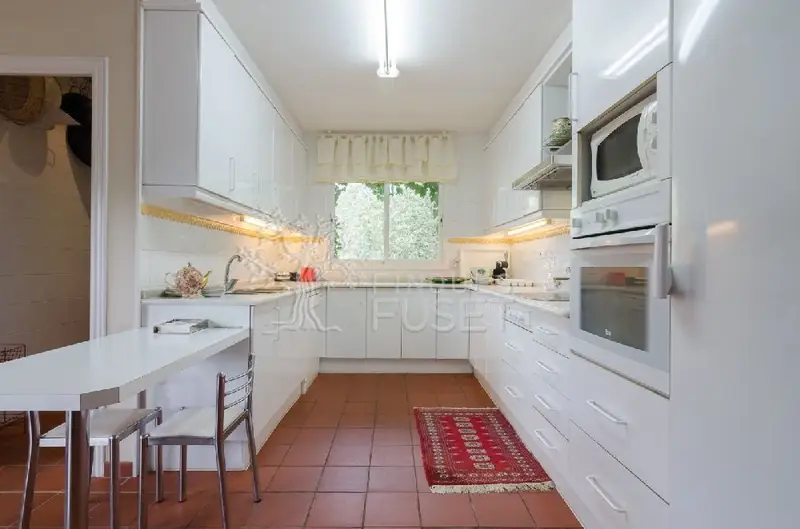 Casa en Venta Cabrera de Mar con Vistas al Mar