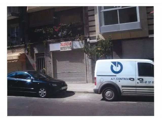 Local Comercial Elche Plaza Obispo Siuri 100m2