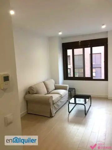 Estudio en Sevilla Reformado 37m2 Amueblado Incluye Gastos