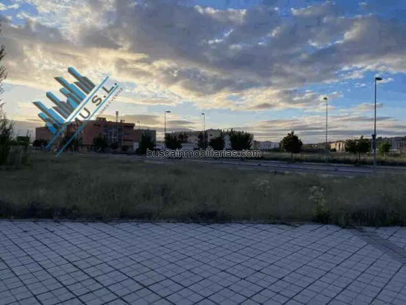 Parcelas comerciales y residenciales en venta Avila