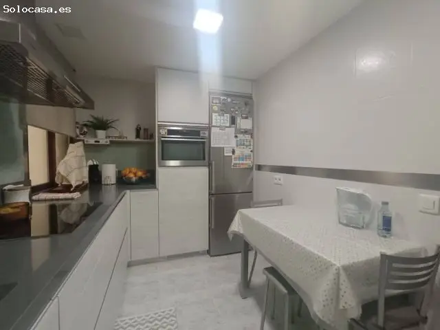 Precioso Piso en Milladoiro para Entrar a Vivir