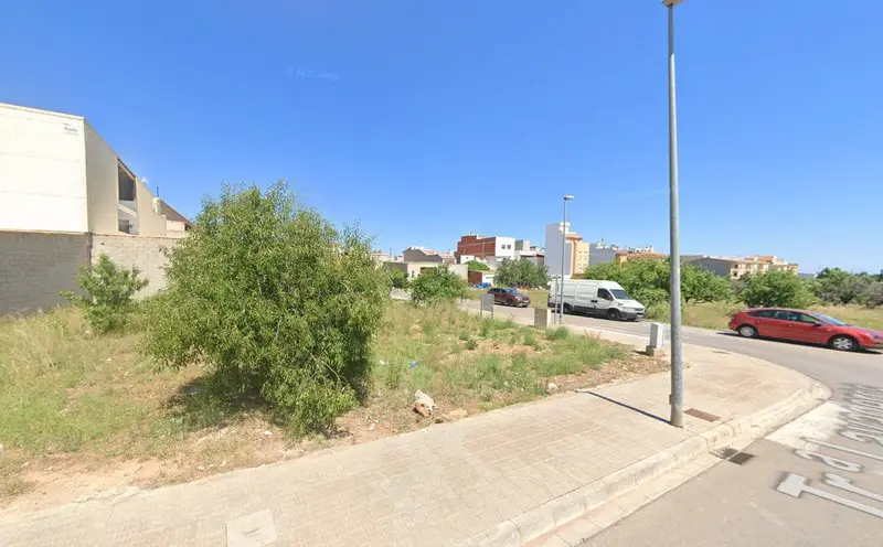 Solar Residencial Torreblanca 585m² Edificabilidad 1900m² 15 Viviendas