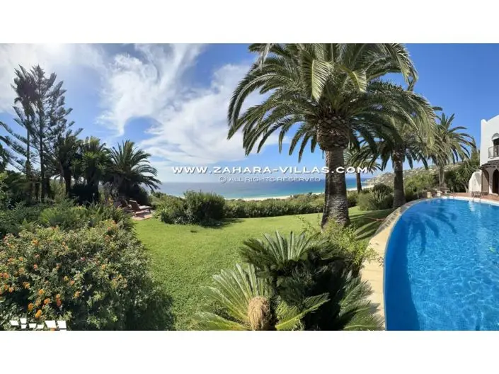 Villa de Lujo 4 Dormitorios en Atlanterra con Vistas al Mar