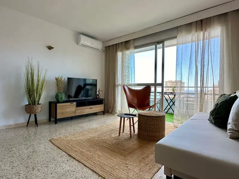 Apartamento con Encanto Boho en Torremolinos Cerca de la Playa