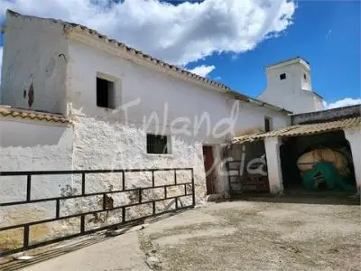 Cortijo Rustico con Vistas al Campo y Patio Privado