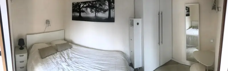 Habitacion Doble con Terraza Privada en Piso Tranquilo