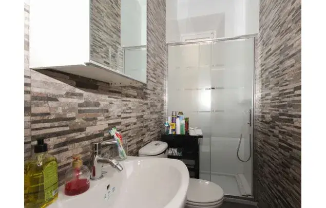 Apartamento 6 Dormitorios 200m2 Gran Via Granada