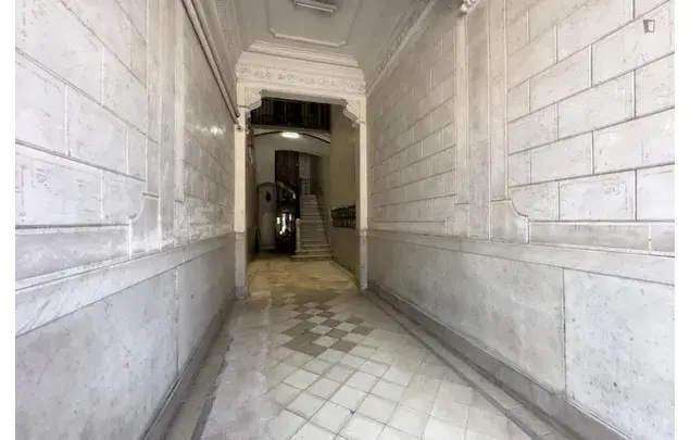 Alquiler Apartamento 4 Dormitorios Barcelona Sagrada Familia