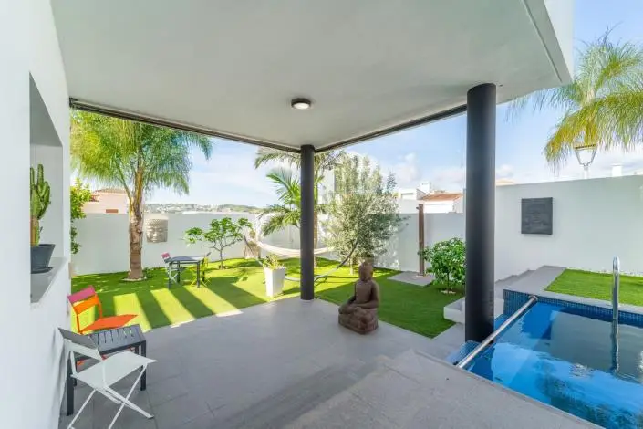 Villa de Lujo 4 Dormitorios en La Sierrezuela