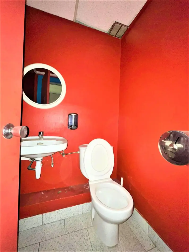 Venta Local Comercial Basauri Trastero 11 Despachos 2 Baños