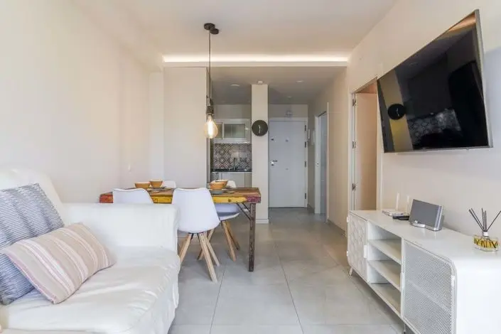 Apartamento 2 Dormitorios Marbella Centro Playa