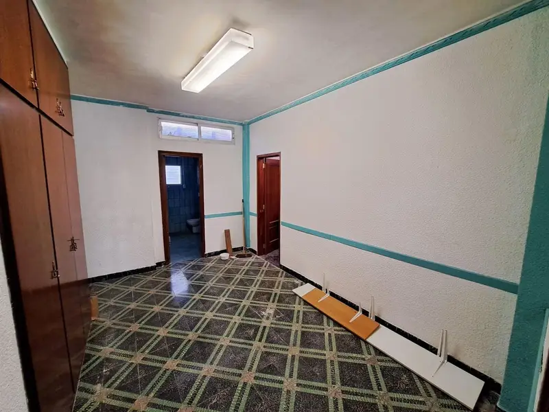 Casa en venta en Alzira 300m2 3 plantas Garaje Actualizar