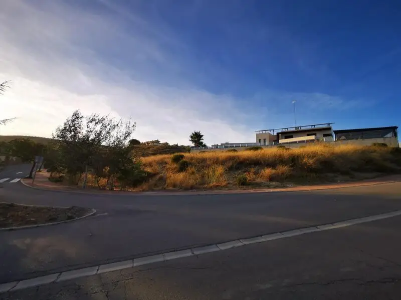 Terreno en Venta Las Gabias 1000m2 Vistas Sierra Nevada