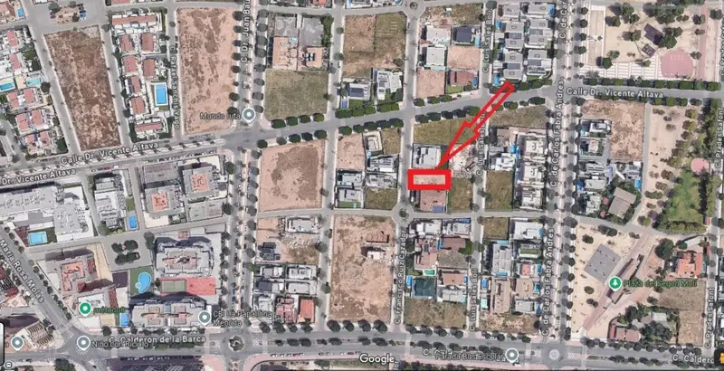 Solar Urbano en Pau Lledó Castellón - Proyecto de Vivienda Incluido