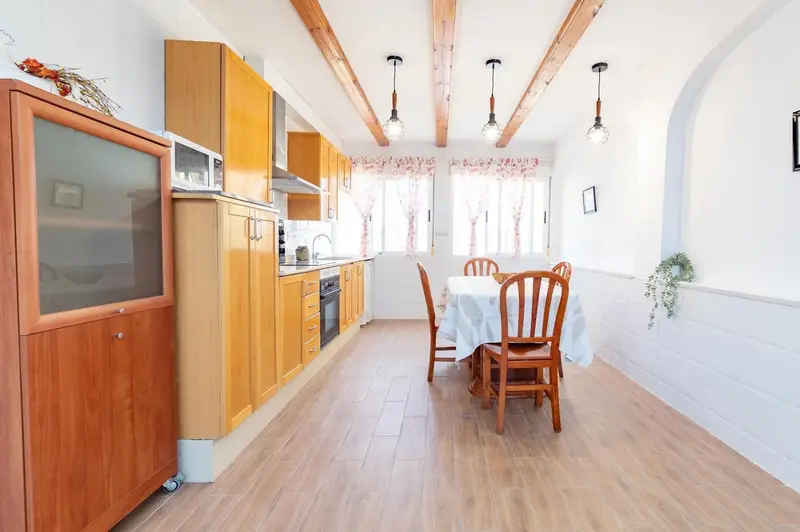 Adosado en Venta Beniganim 5 Dormitorios 2 Baños