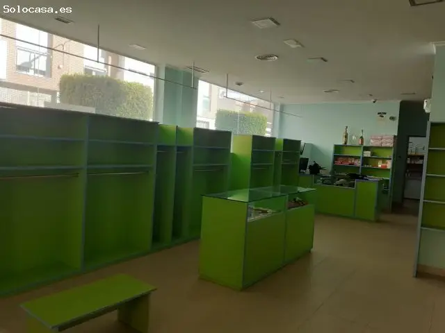 Local Comercial en Alquiler Totalmente Equipado