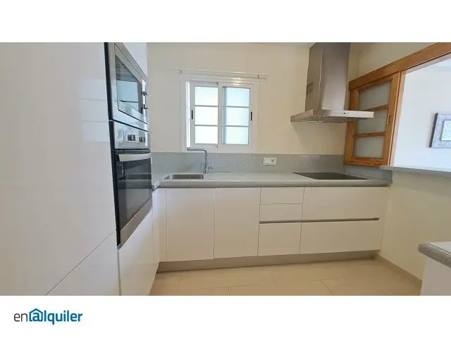 Alquiler piso amueblado ascensor Centro