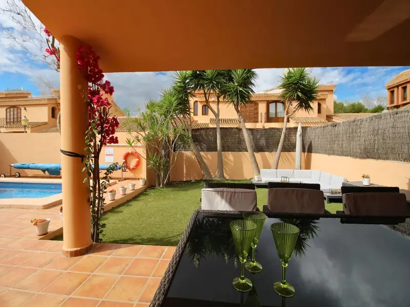 Casa-Villa de 3 Dormitorios en venta La Manga, España
