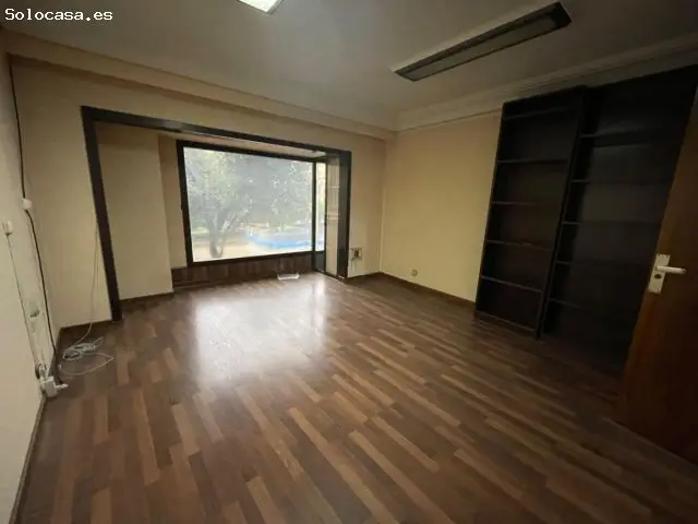 Oficina en Venta Centro Albacete 511m2 3 Banos